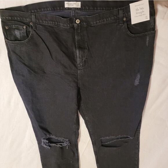 Abercrombie and Fitch Size 37 waist 24 long - Picture 1 of 6